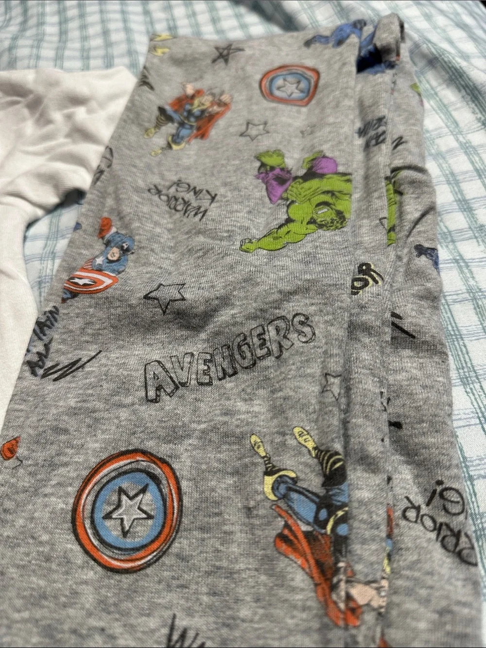 Marvel Avengers size 8 pajamas